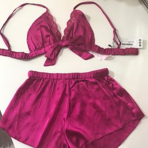 BRAND NEW WITH TAGS , SEXY LINGERIE !!!